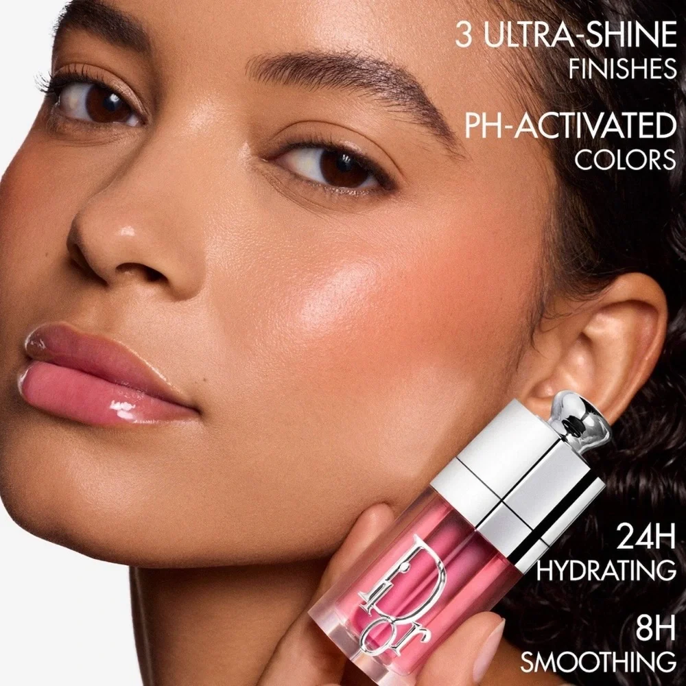 Dior Glow Oil Hydrating High-Shine Gloss in Shade 012 Rosewood-Juicy Finish